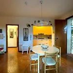 Alba Nel Cuore Della Pineta